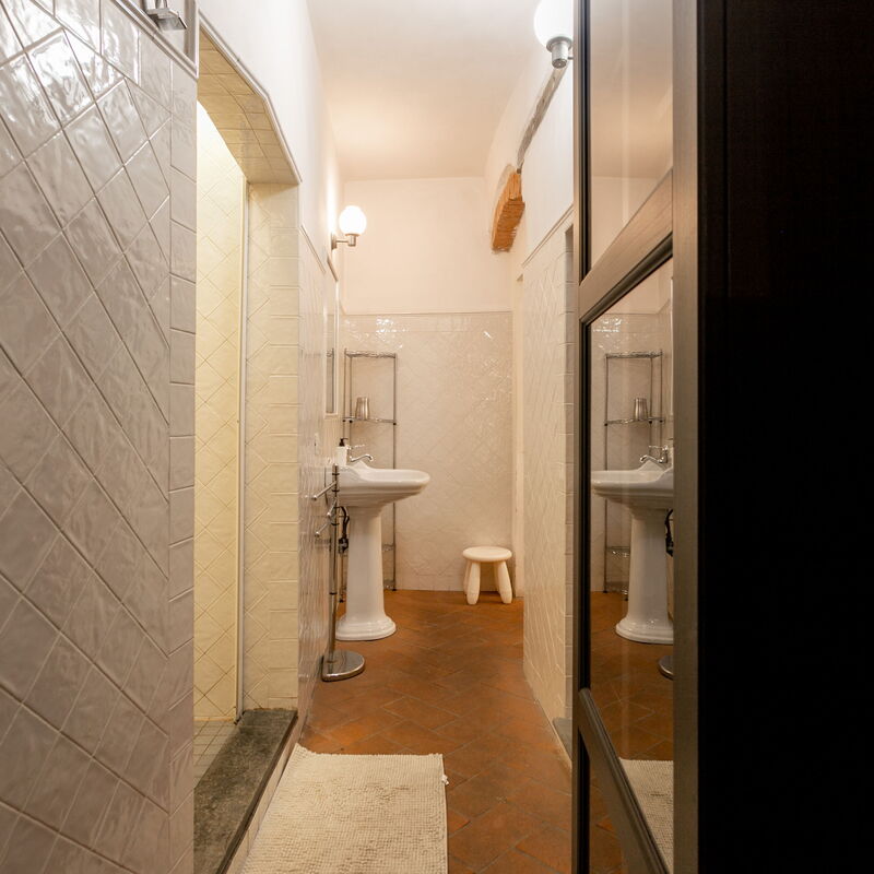 Oltrarno Loft: Bathroom