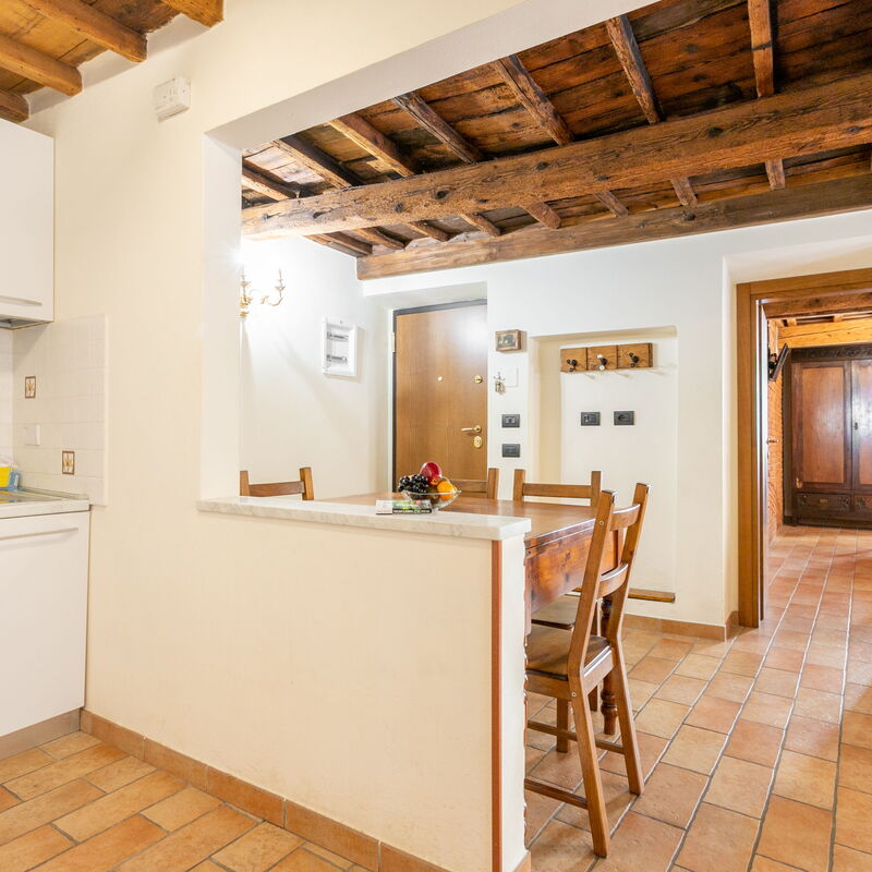 Agatha: Cuisine, Entrée principale, Salle à manger, Salon