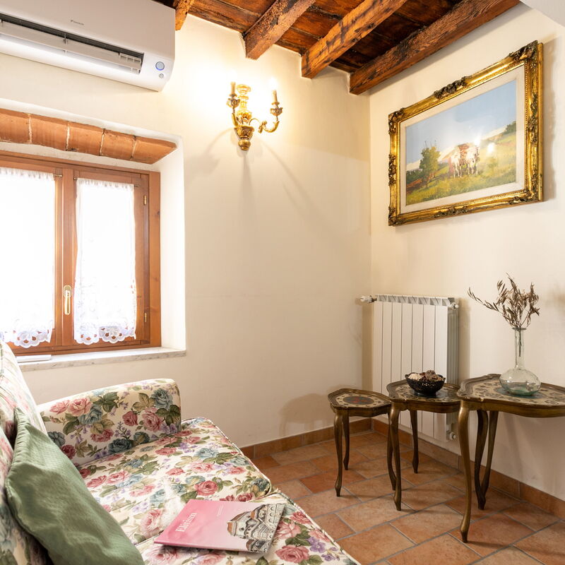 Agatha: Cuisine, Salle à manger, Salon