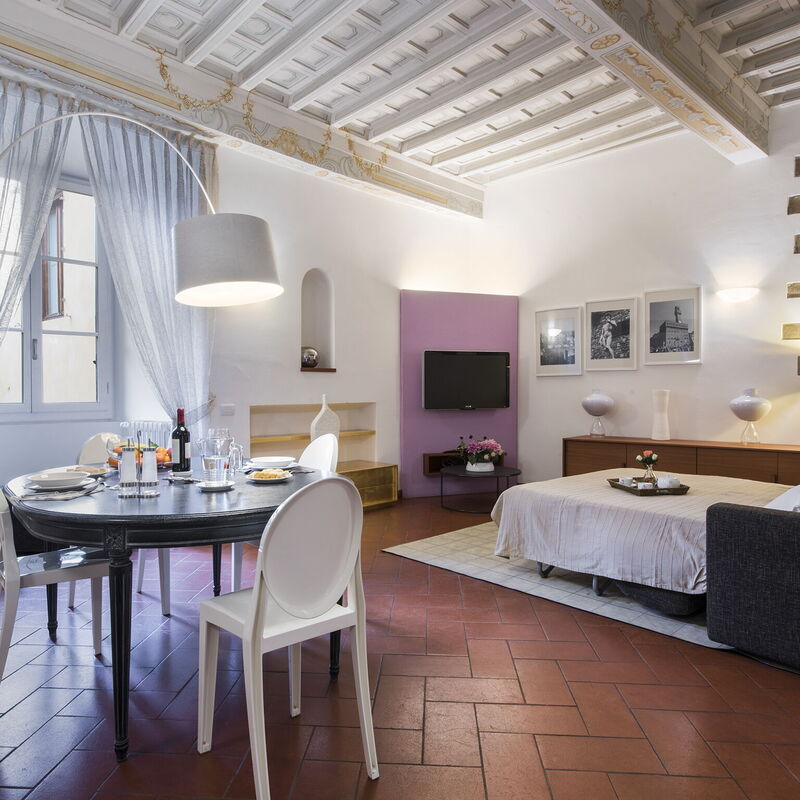 Palazzo Terme: Bedroom, Dining Room, Living Room