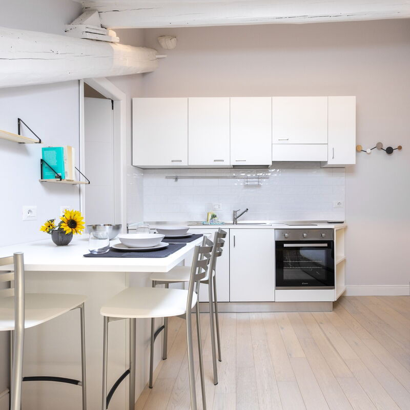 Ferrucci: Dining Room