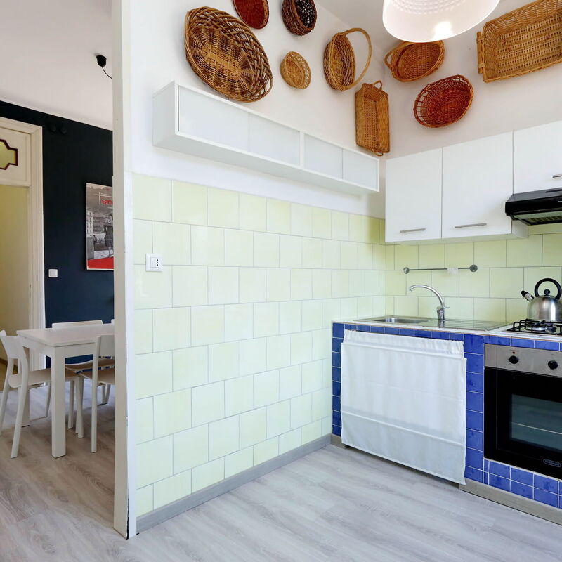 Mercede: Living room and kitchen