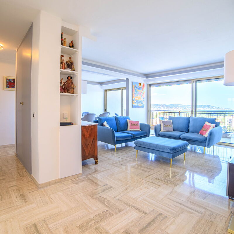 Cannes Marina - Le Surcouf: Living Room