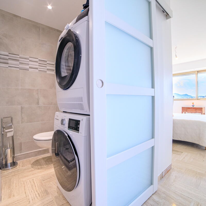 Cannes Marina - Le Surcouf: Bathroom, Bedroom