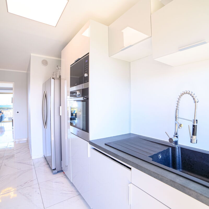 Cannes Marina - Le Surcouf: Kitchen