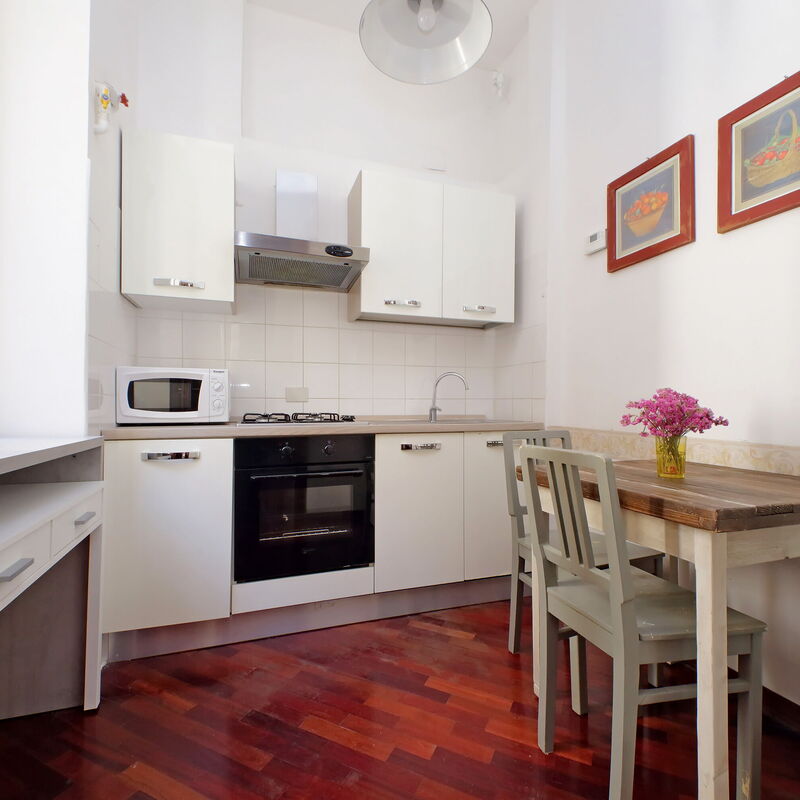 Aleardo Aleardi: Kitchen