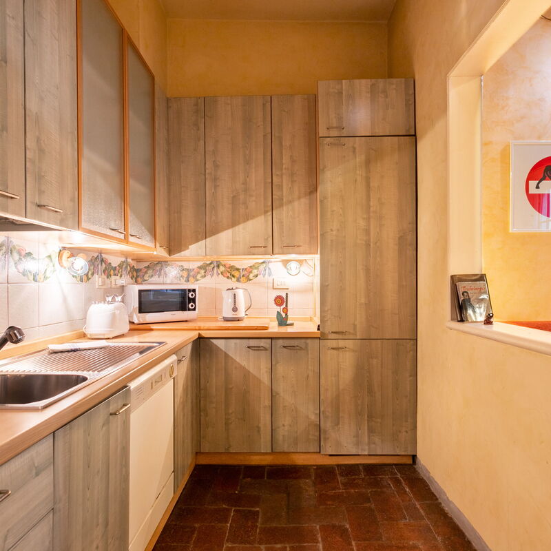 Antonino: Kitchen