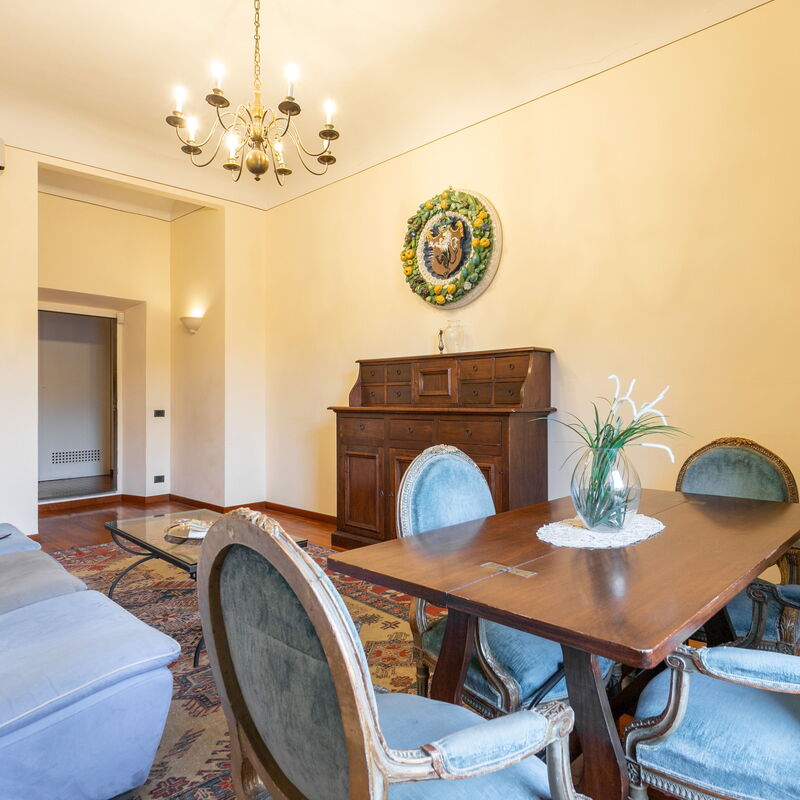 Signoria Vista: Dining Room, Living Room