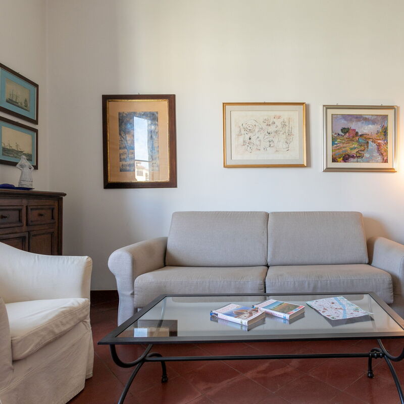 Canottieri: Dining Room, Living Room