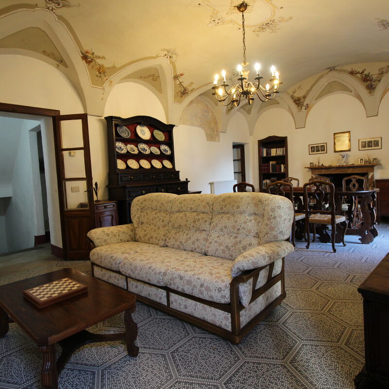 Casa Glicine On The Lake: Dining Room, Living Room