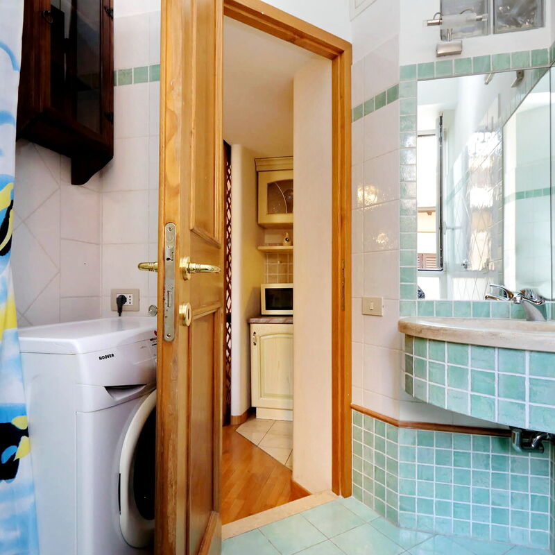 Borgo Pio: Bathroom.