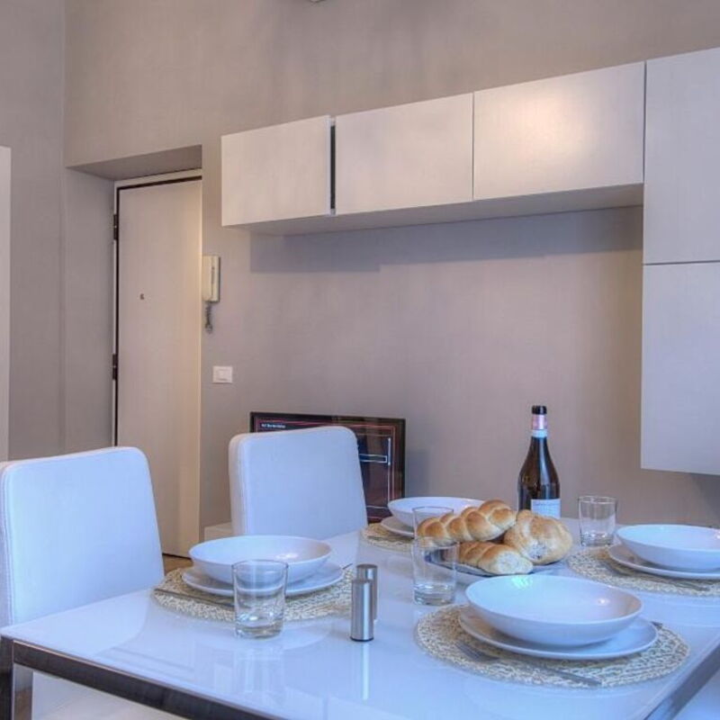 Giulietti 3414: Salle à manger, Salon