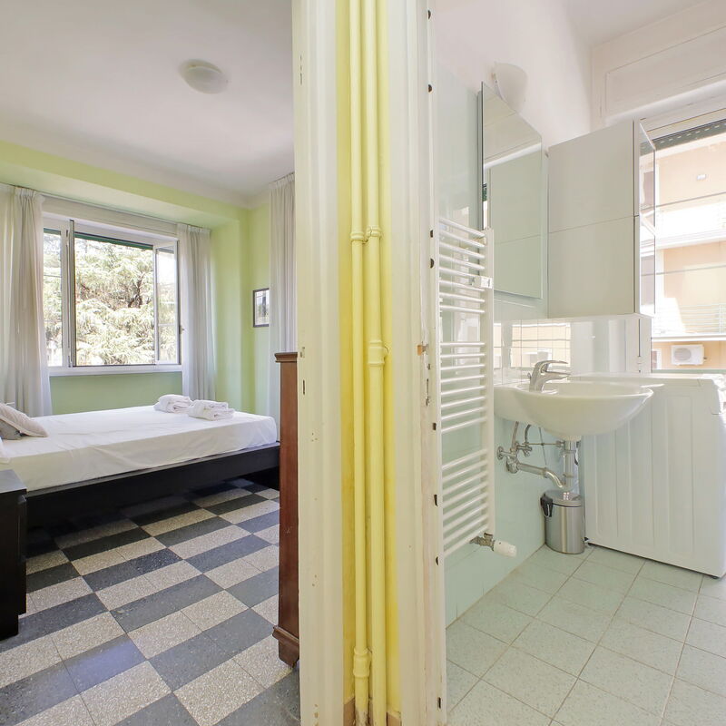 Cremona: Balcon / Terrasse / Patio, chambre à coucher, Salle de bain