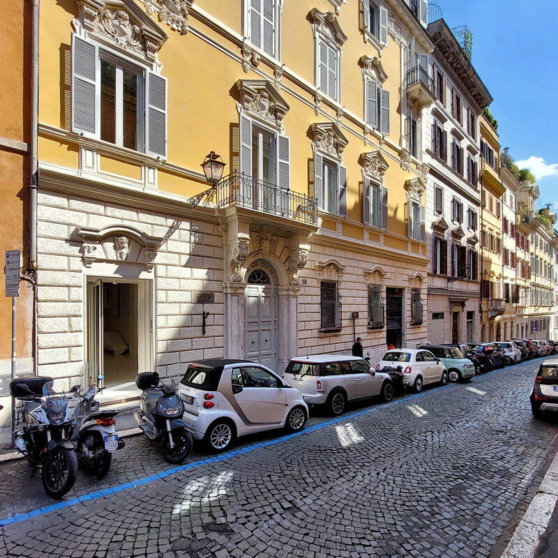 Studio con Soppalco • Via Gregoriana • Vicino Piazza di Spagna: Vues