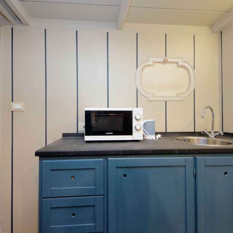 Studio con Soppalco • Via Gregoriana • Vicino Piazza di Spagna: Cuisine