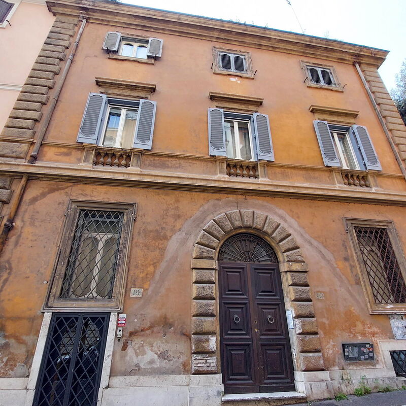 Studio con Soppalco • Via Gregoriana • Vicino Piazza di Spagna: Extérieurs, Vues