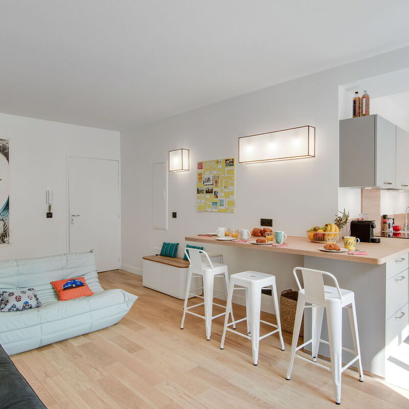 Gold Apartment Right On Famous Rue D'antibes!