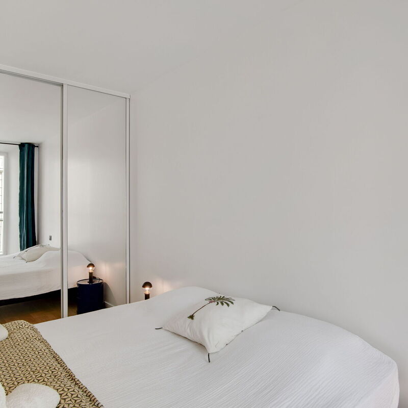 Gold Apartment Right On Famous Rue D'antibes!