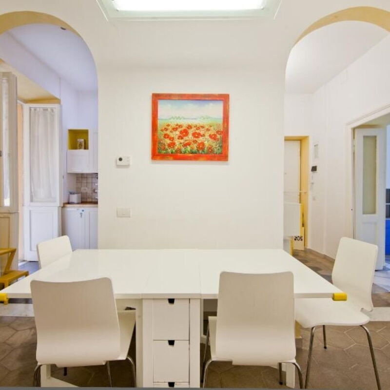 Valenziani: Salle à manger, Salon