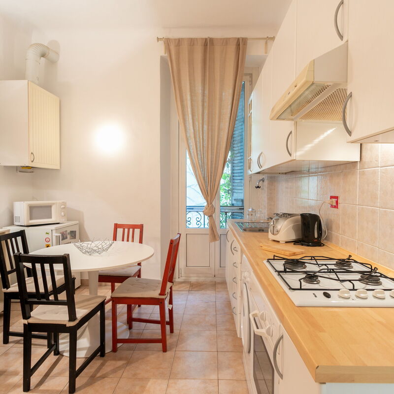 Lecco: Kitchen, Living Room