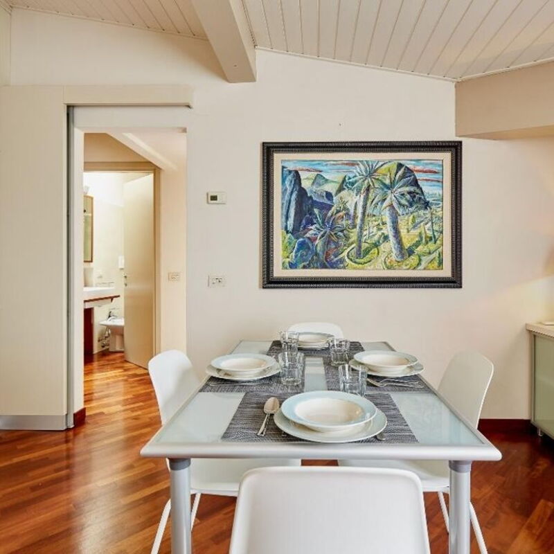 Settembrini: Living Room