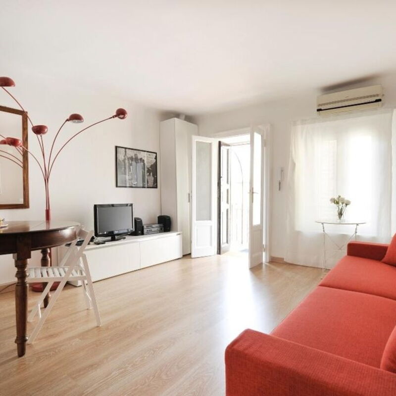 Vigevano: Autumn, Dining Room, Living Room