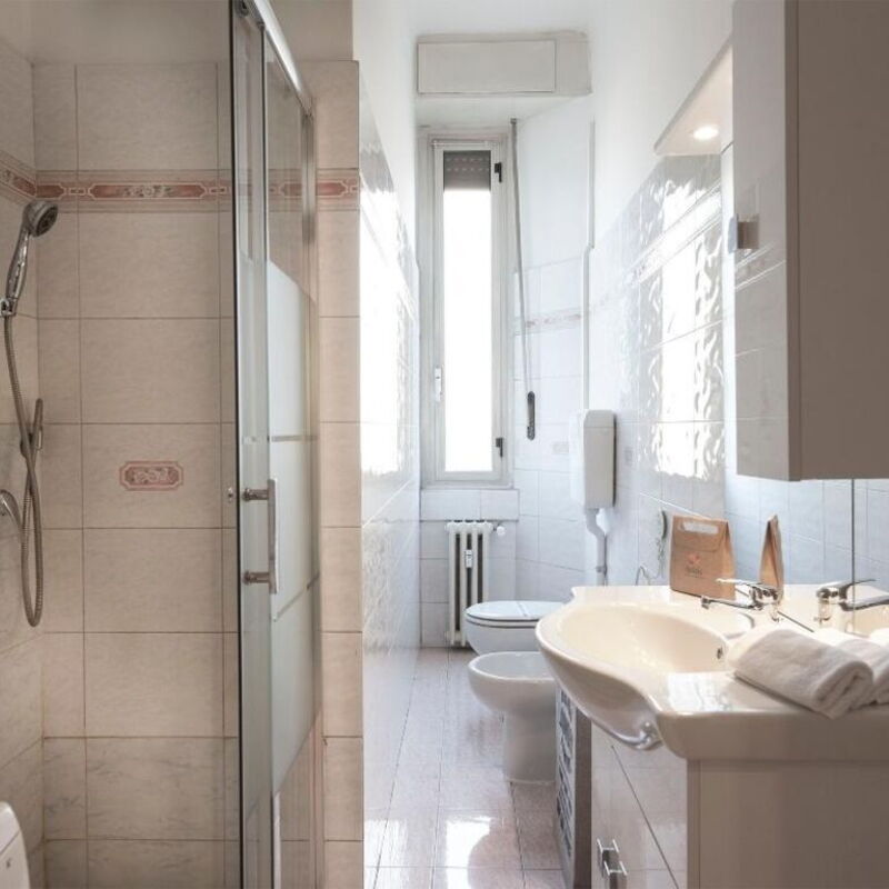 Fulvio Testi: Bathroom