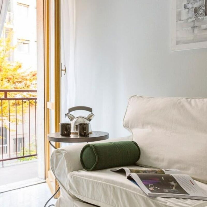 Alberti: Living Room