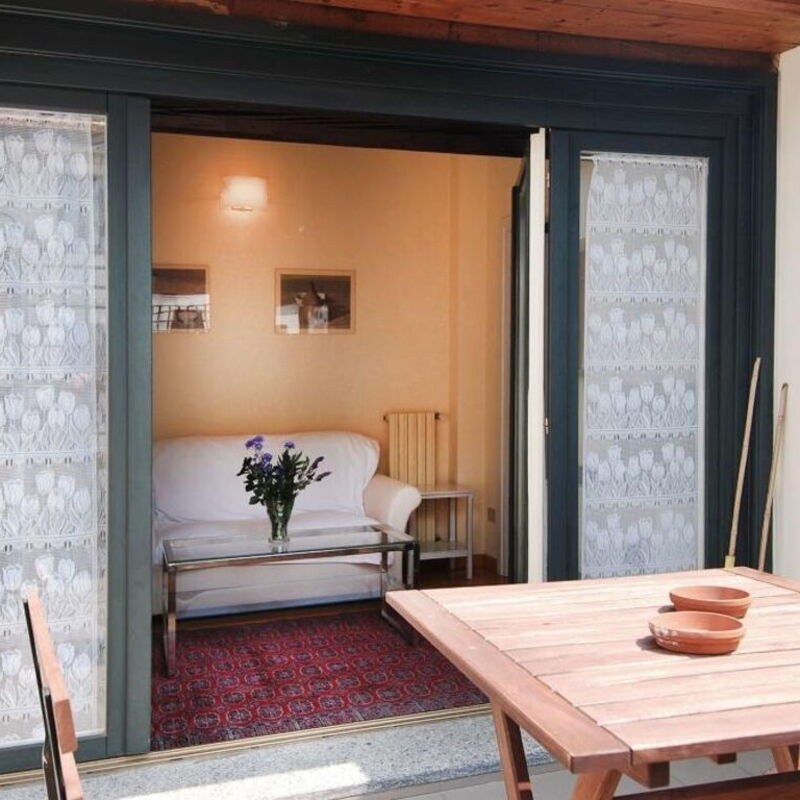 Disciplini: Balcony / Terrace / Patio, Living Room