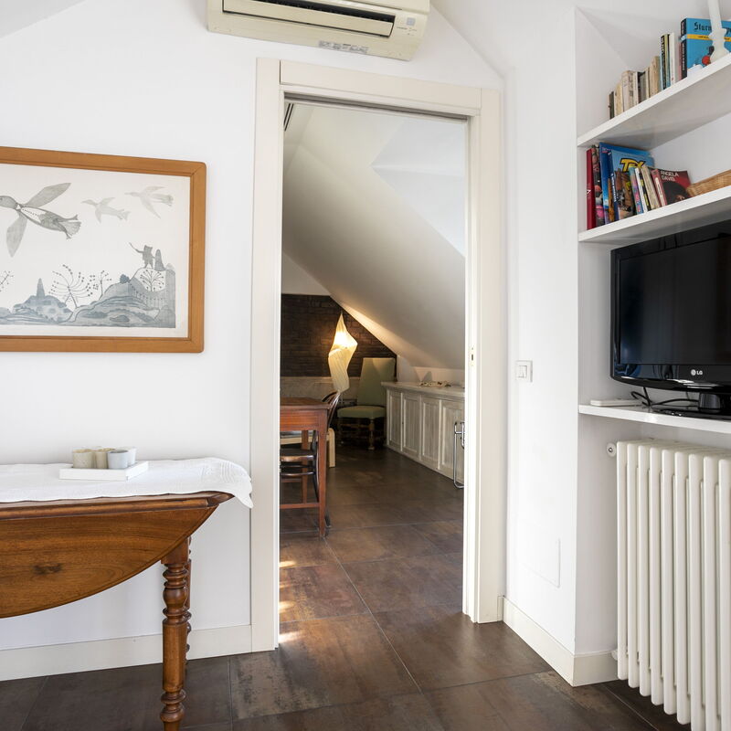 San Vittore-b-one Bedroom: Living Room