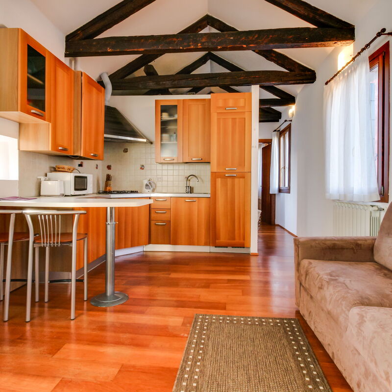 Ramo Venier: Cuisine, Salle à manger, Salon