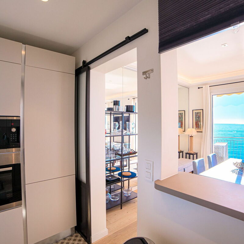 Magnifique Appartement Sur La Plage Près Du Centre