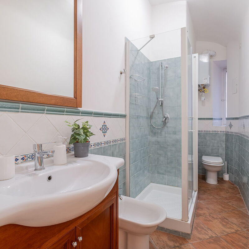 Merulana House: Salle de bain