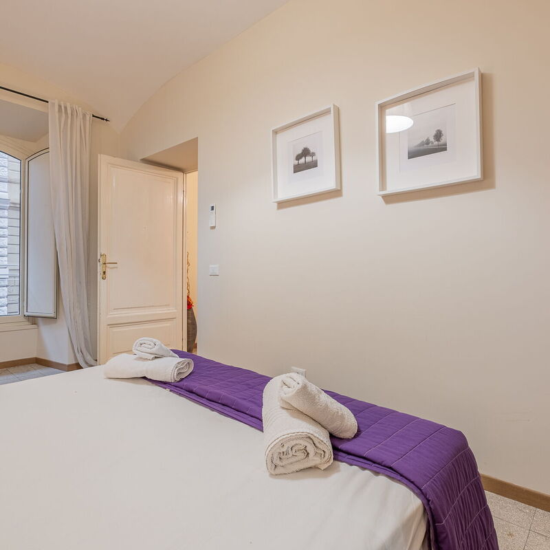 Merulana House: chambre à coucher