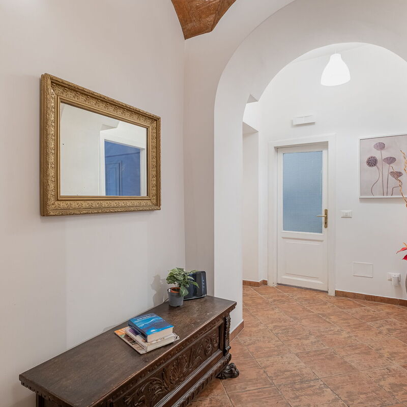 Merulana House: Entrée principale