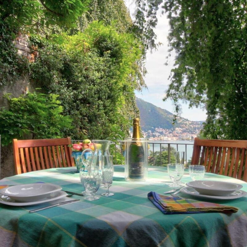 Villa Tobia Lake View Apartment: Balcony / Terrace / Patio