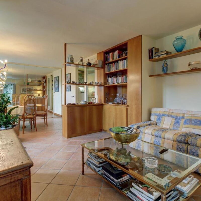 Villa Tobia Lake View Apartment: Living Room