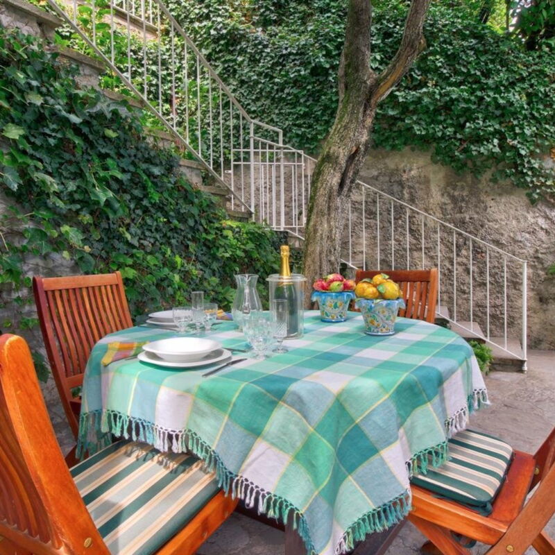 Villa Tobia Lake View Apartment: Balcony / Terrace / Patio