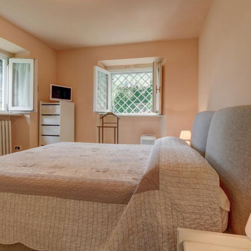 Villa Tobia Lake View Apartment: Bedroom