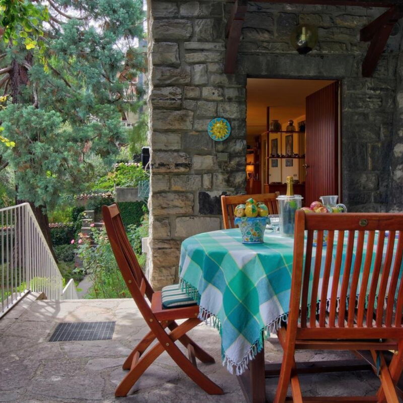 Villa Tobia Lake View Apartment: Balcony / Terrace / Patio