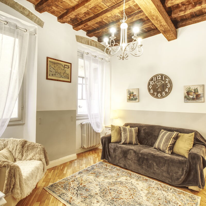 Altafronte Escape: Living Room