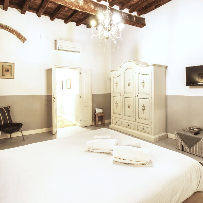 Altafronte Escape: Bedroom