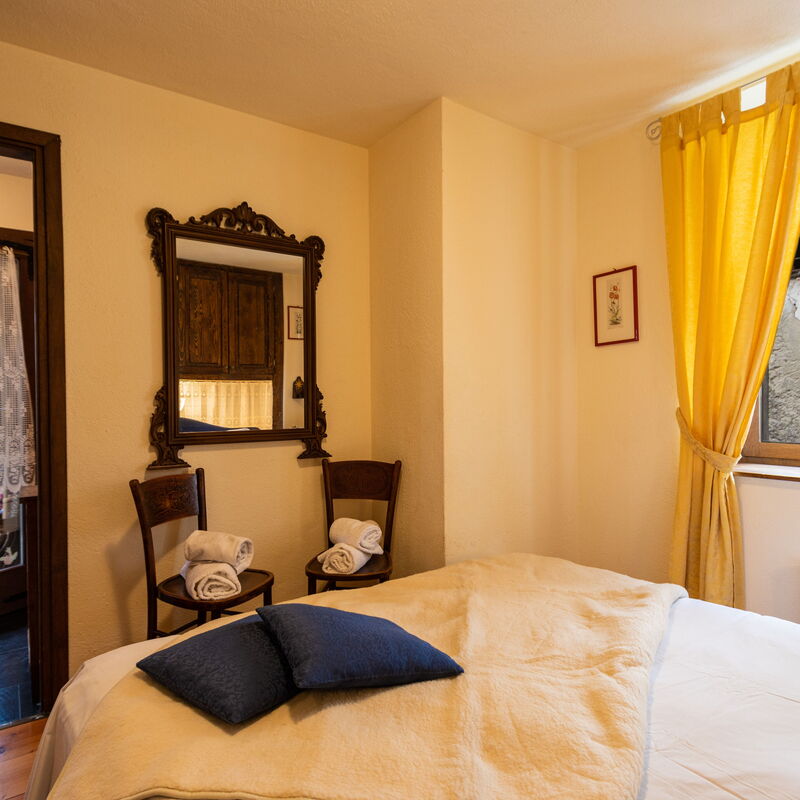 Relax Cottage In Vercana: Bedroom