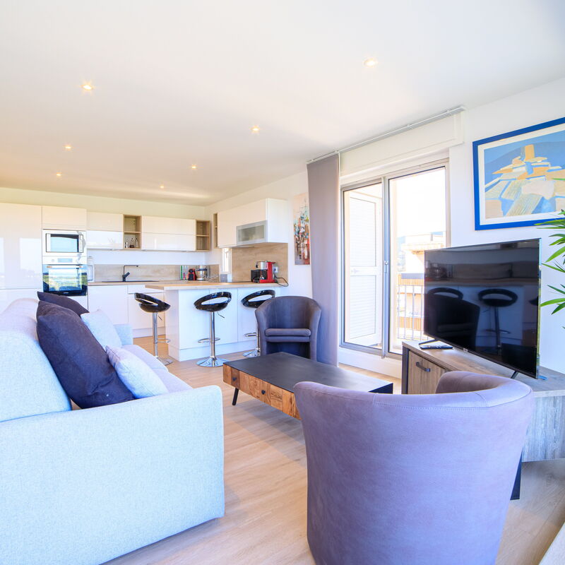 Duplex Avec Rooftop Et Vue Mer Panoramique: Cuisine, Salon