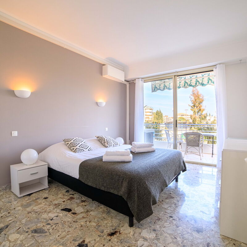 Les Hespérides: Bedroom