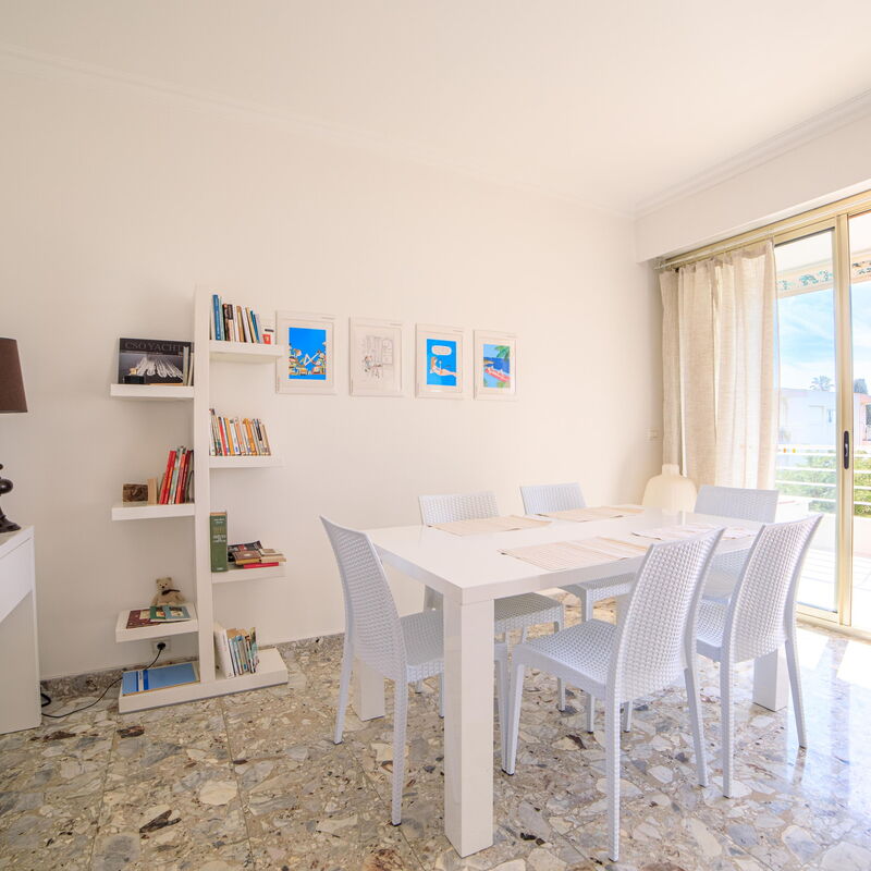 Les Hespérides: Dining Room