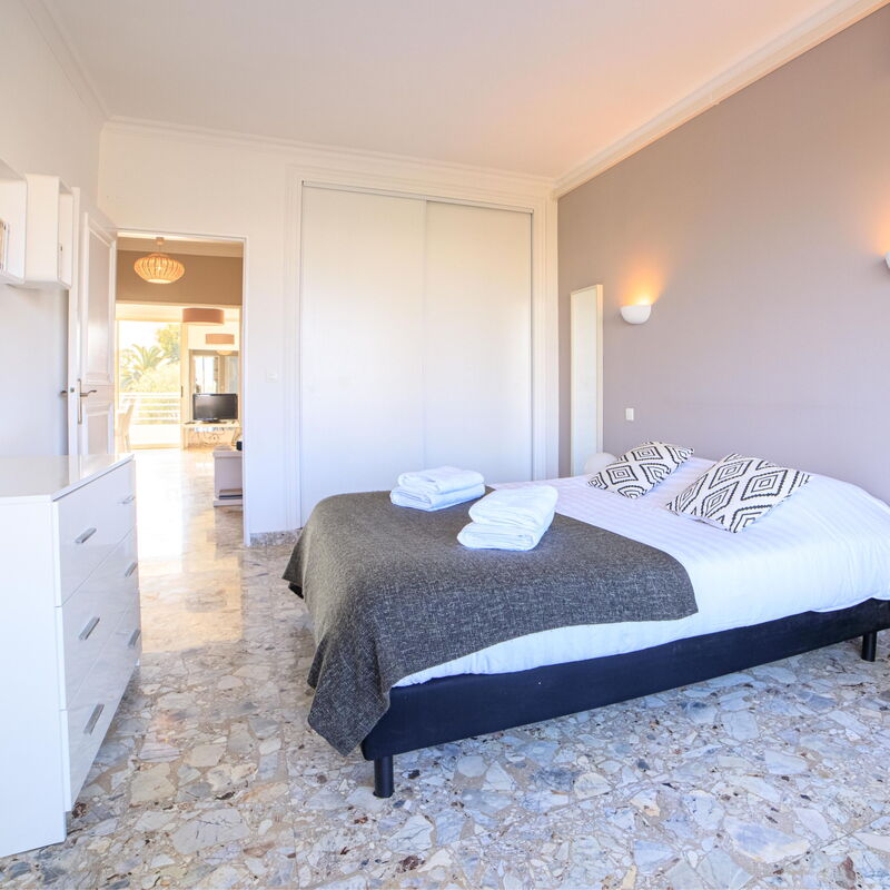 Les Hespérides: Bedroom