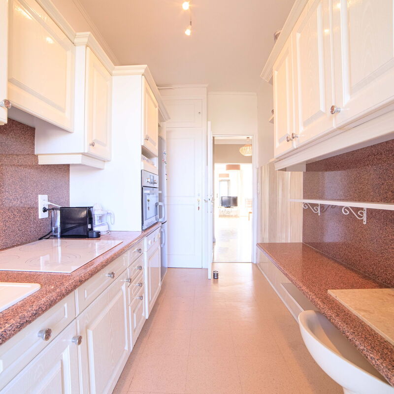 Les Hespérides: Kitchen