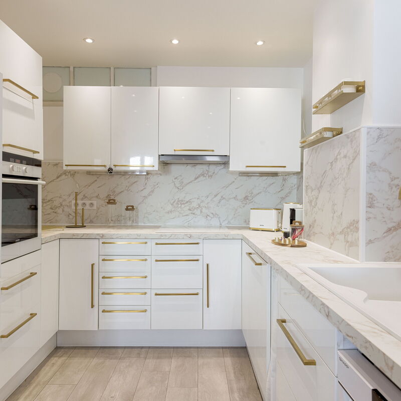 21 Rue Meynadier: Cucina