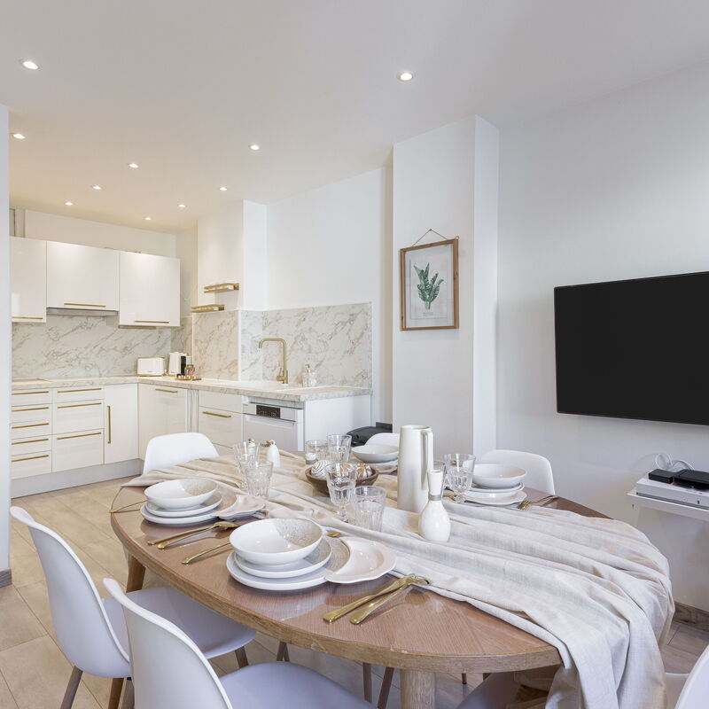 21 Rue Meynadier: Soggiorno